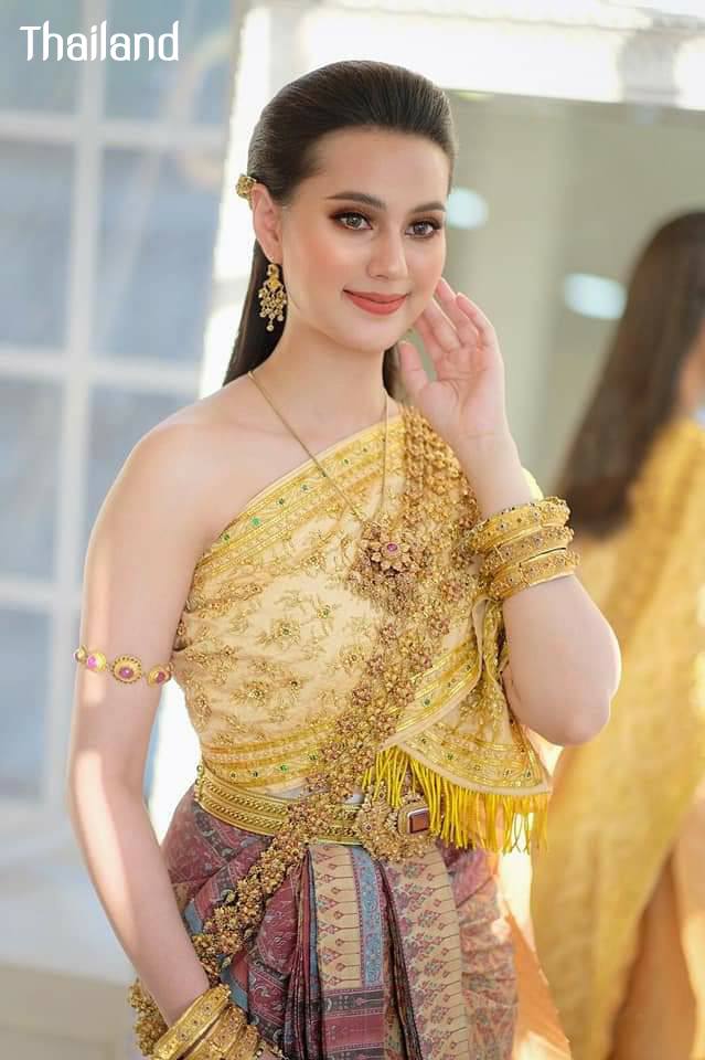 THAI DRESS, ชุดไทย | Thailand 🇹🇭