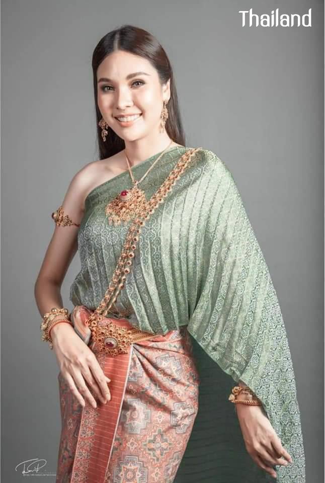 THAI DRESS, ชุดไทย | Thailand 🇹🇭
