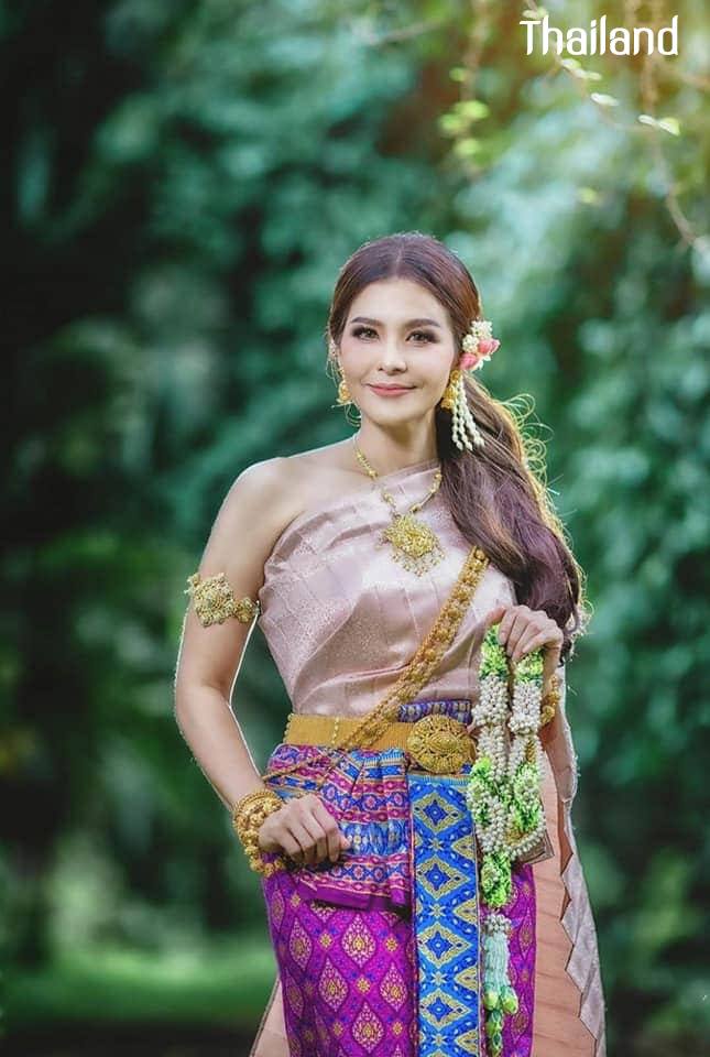 THAI DRESS, ชุดไทย | Thailand 🇹🇭