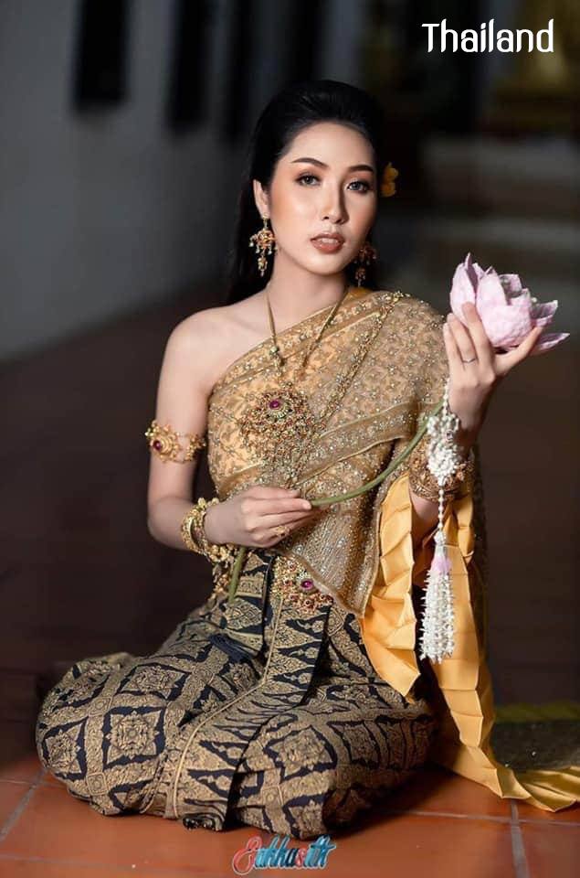 THAI DRESS, ชุดไทย | Thailand 🇹🇭