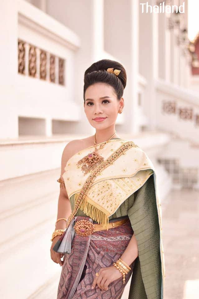 THAI DRESS, ชุดไทย | Thailand 🇹🇭