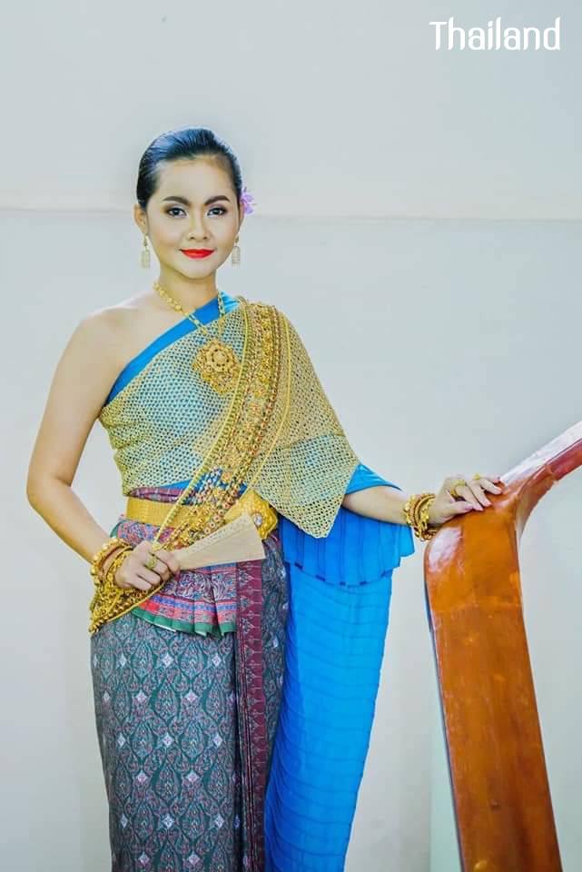 THAI DRESS, ชุดไทย | Thailand 🇹🇭