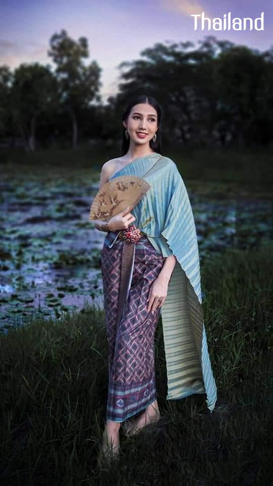 THAI DRESS, ชุดไทย | Thailand 🇹🇭