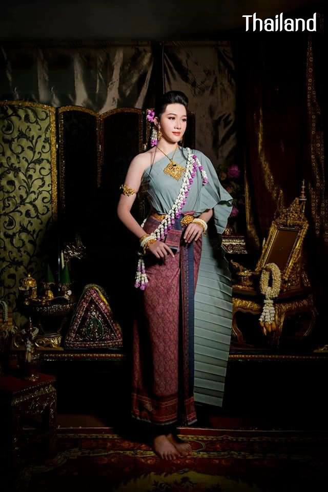 THAI DRESS, ชุดไทย | Thailand 🇹🇭