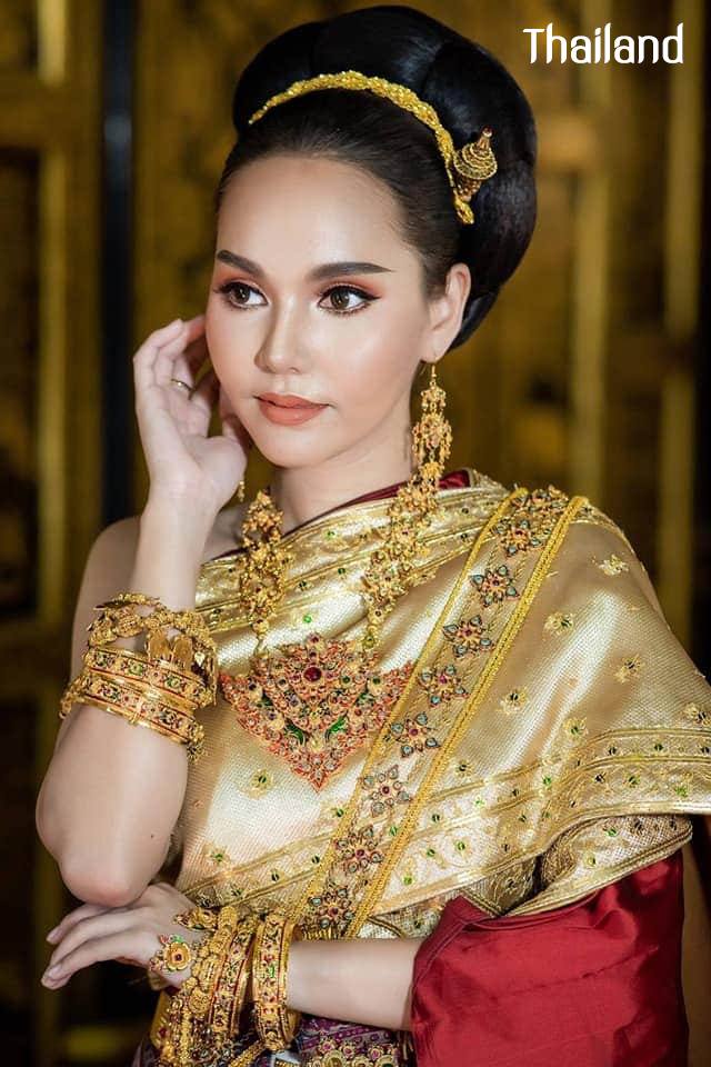 THAI DRESS, ชุดไทย | Thailand 🇹🇭