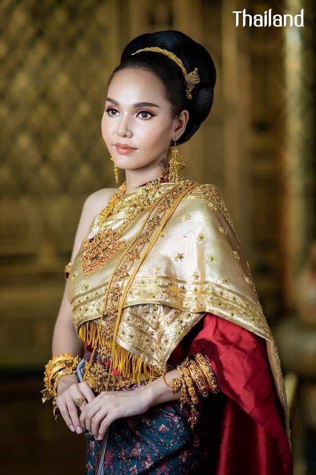 THAI DRESS, ชุดไทย | Thailand 🇹🇭