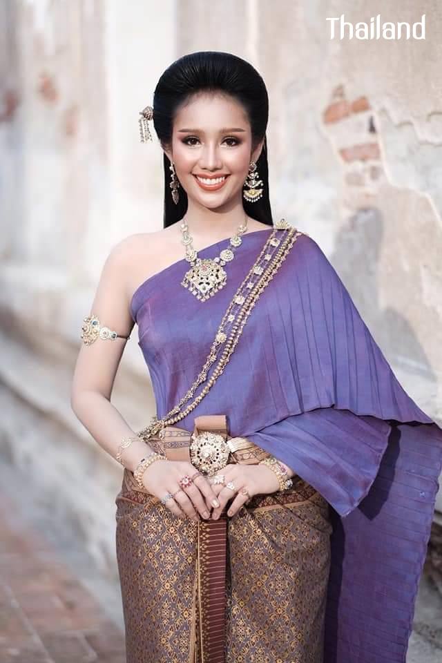 THAI DRESS, ชุดไทย | Thailand 🇹🇭