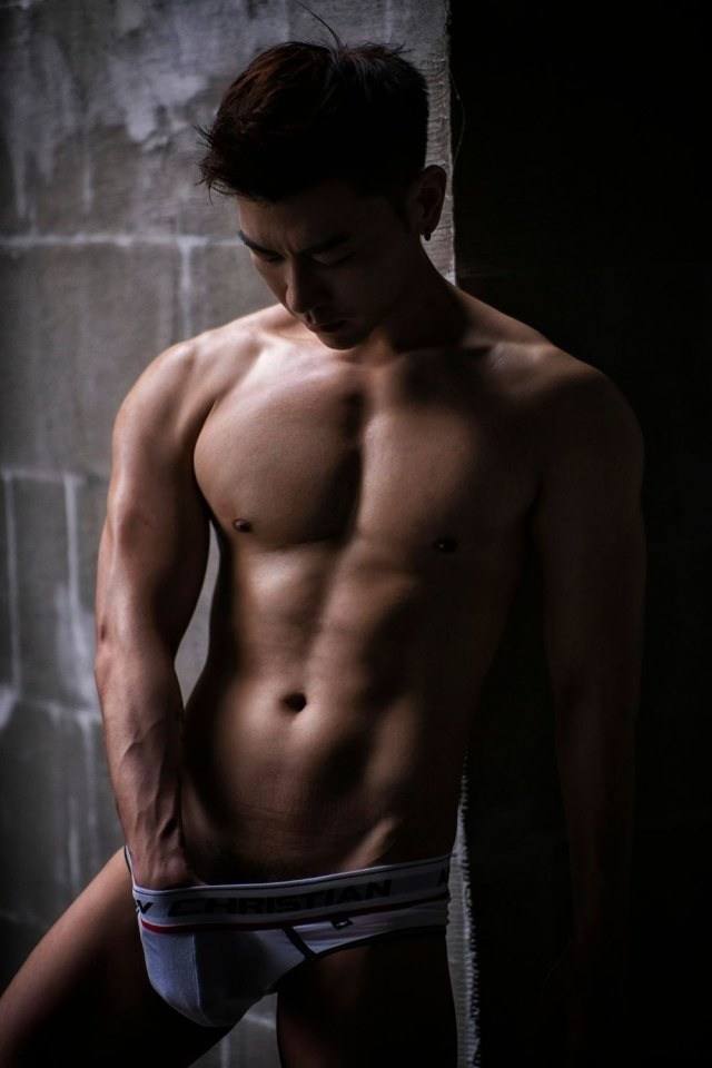 เป้าใหญ่มีไว้พุ่งชน9