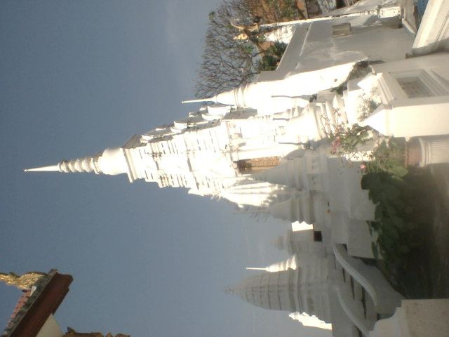 วัดพระพุทธบาท สระบุรี