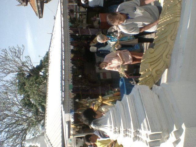 วัดพระพุทธบาท สระบุรี