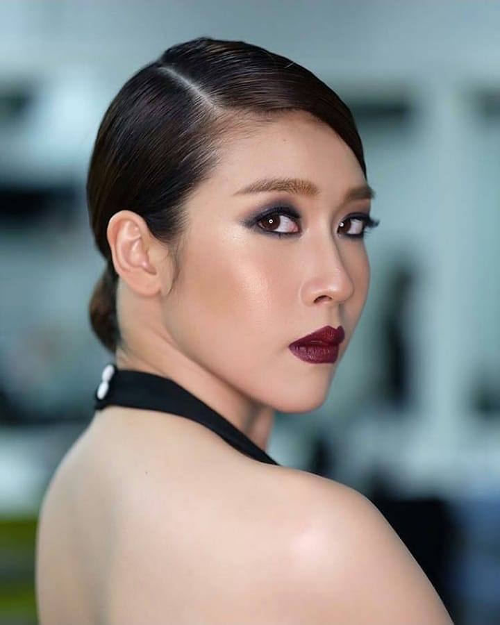 เชียร์ ฑิฆัมพร เรื่อง ใจสู้มุ่งสู่ฝัน(เทนนิส)