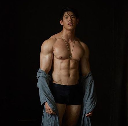 ถอดโชว์เรือนร่าง 2668