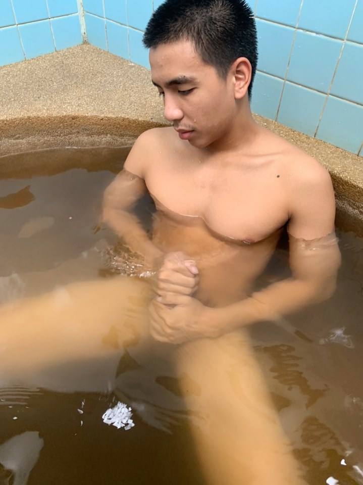 ถอดโชว์เรือนร่าง 2669