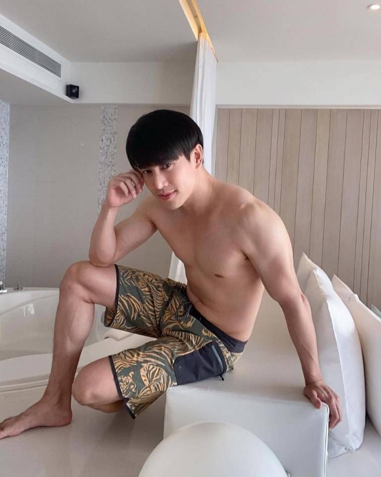 HAPPY SEXYmens STAR } 8
