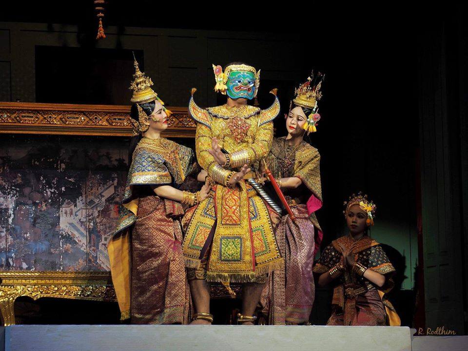 โขนพระราชทาน๒๕๖๑ พิเภกสวามิพักดิ์ | Khon masked dance drama in Thailand 🇹🇭