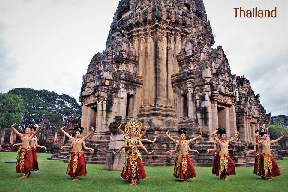 Thailand 🇹🇭 | Phimai historical park performance