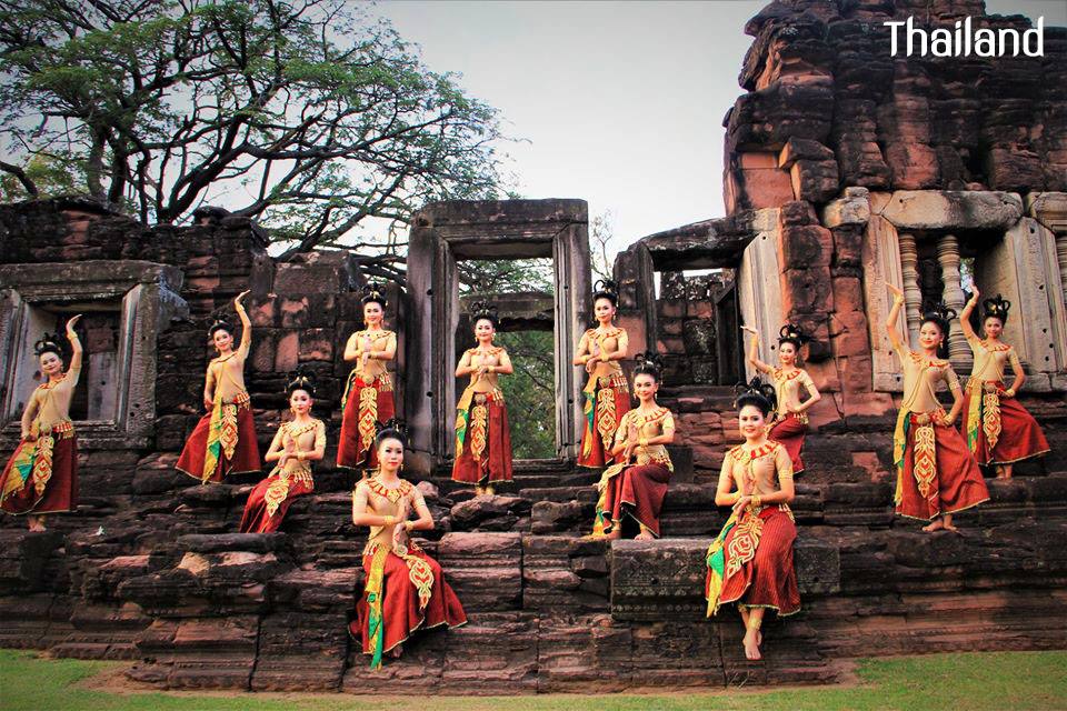 Thailand 🇹🇭 | Phimai historical park performance