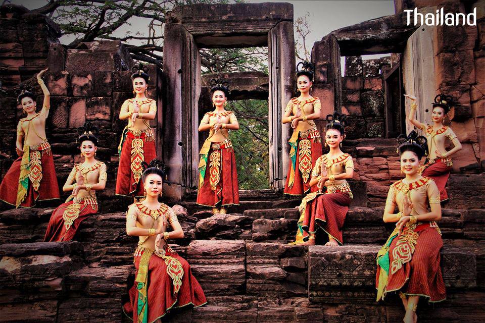 Thailand 🇹🇭 | Phimai historical park performance