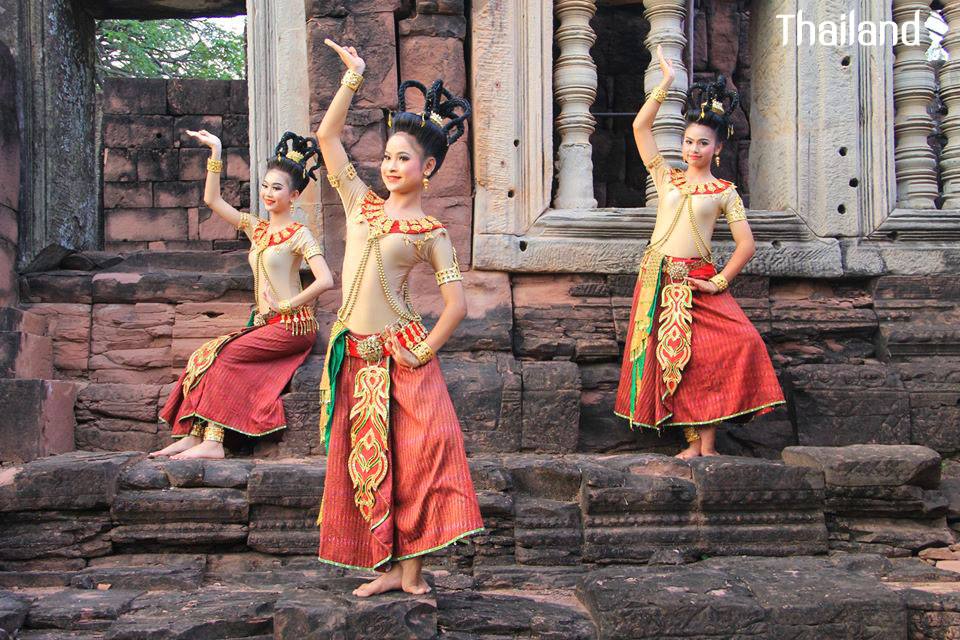 Thailand 🇹🇭 | Phimai historical park performance