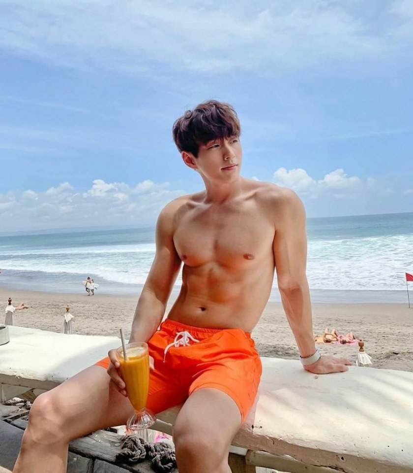 หนักเกินไปแล้วเกินจะแบก..แบกขานายมาพาดบ่า