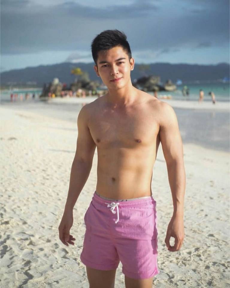 หนักเกินไปแล้วเกินจะแบก..แบกขานายมาพาดบ่า