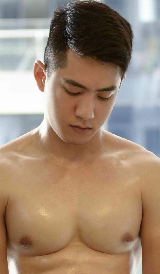 หนุ่มหล่อขึ้นปก 787.2