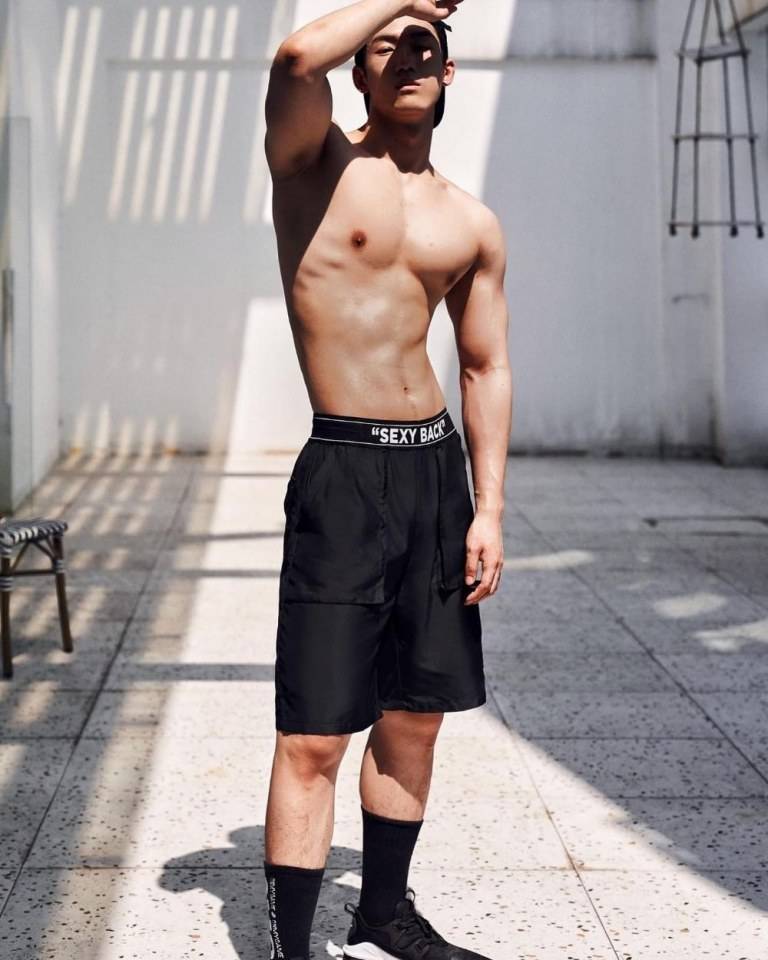 HAPPY MensSTAR STATION ss2 > 16