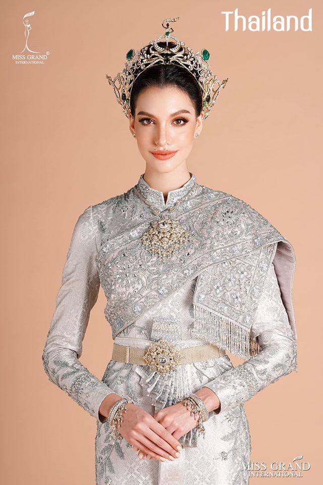 Thailand 🇹🇭 | ชุดไทย, THAI NATIONAL COSTUME "Thai Siwalai dress"