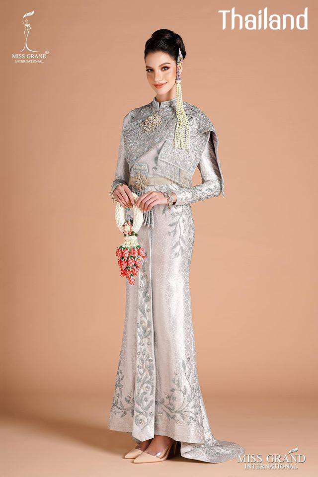 Thailand 🇹🇭 | ชุดไทย, THAI NATIONAL COSTUME "Thai Siwalai dress"