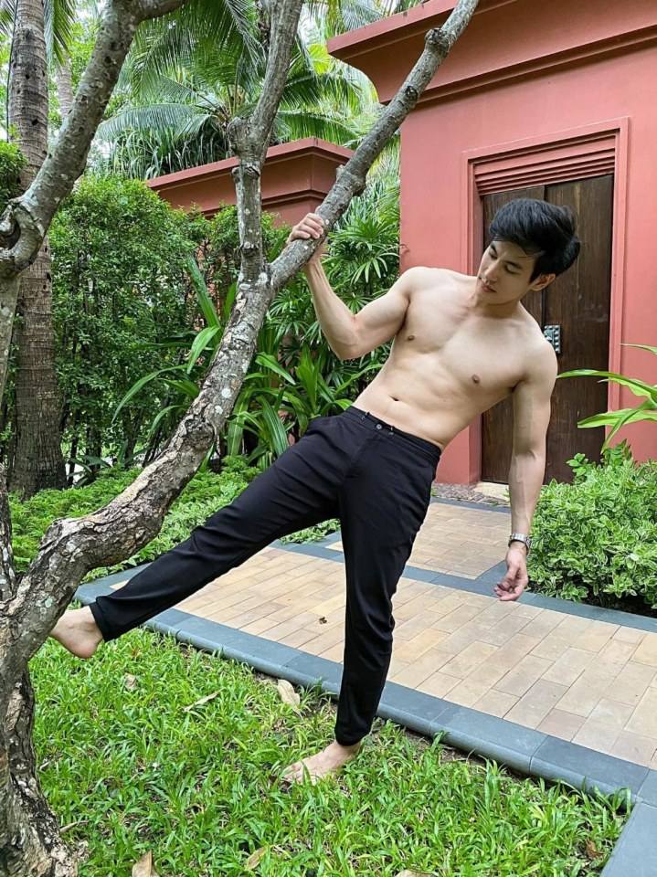 HAPPY PerfectMENs LAND % 3