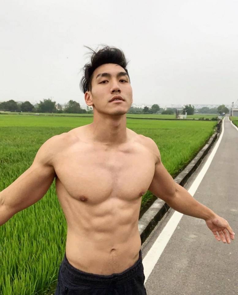 HAPPY PerfectMENs LAND % 4