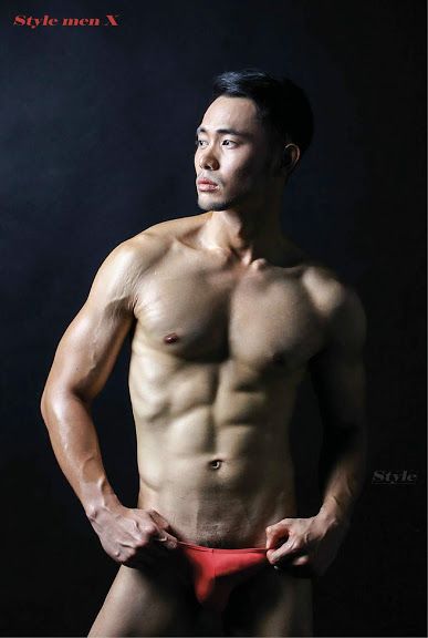 หนุ่มหล่อขึ้นปก 805.4