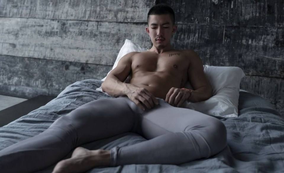 หนุ่มหล่อขึ้นปก 818.1