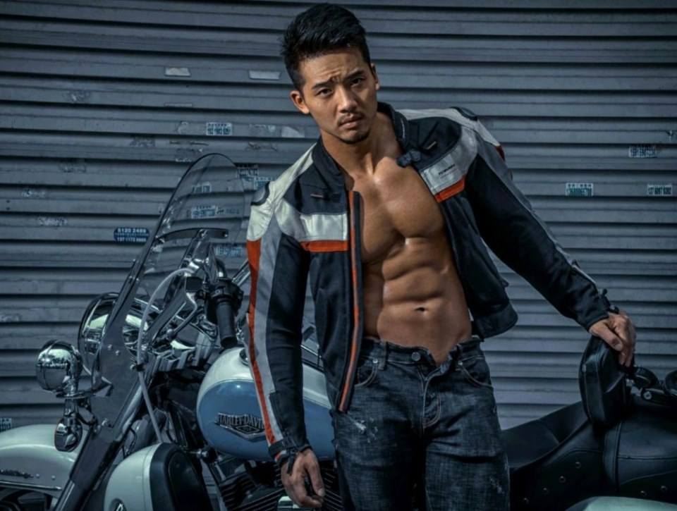 หนุ่มหล่อขึ้นปก 816.2