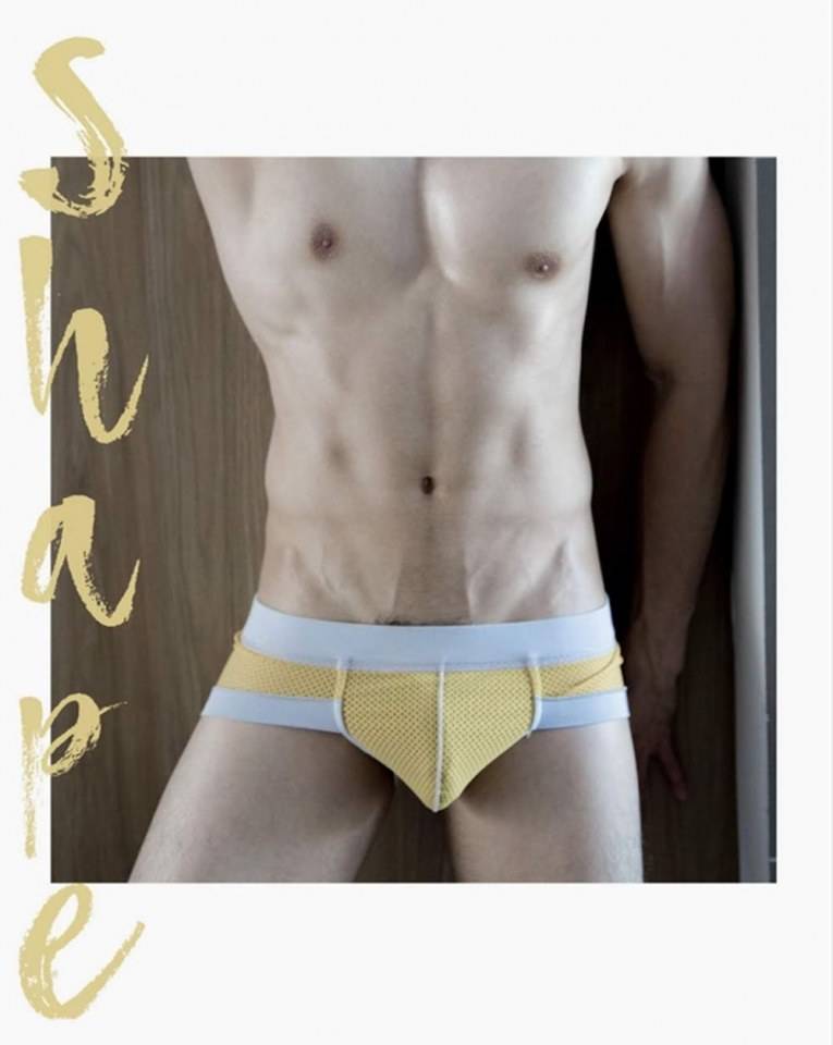 หนุ่มหล่อขึ้นปก 757.11