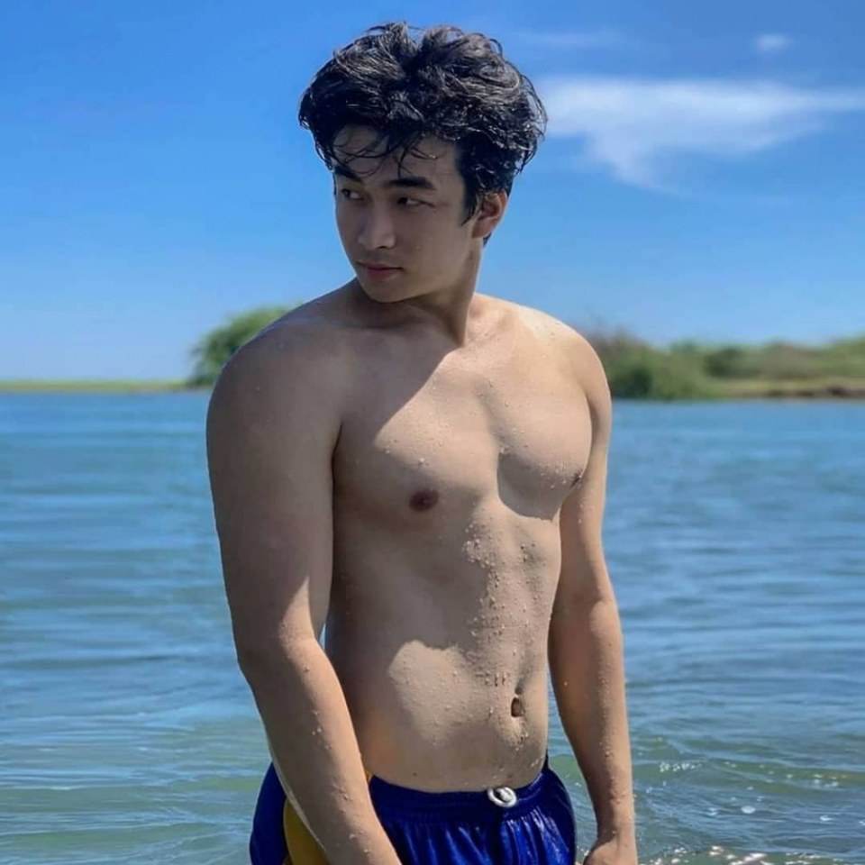 HAPPY HEALTHYsexyMen SS2 } 1