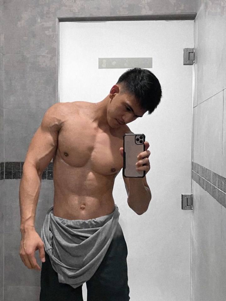 HAPPY HEALTHYsexyMen SS2 } 4