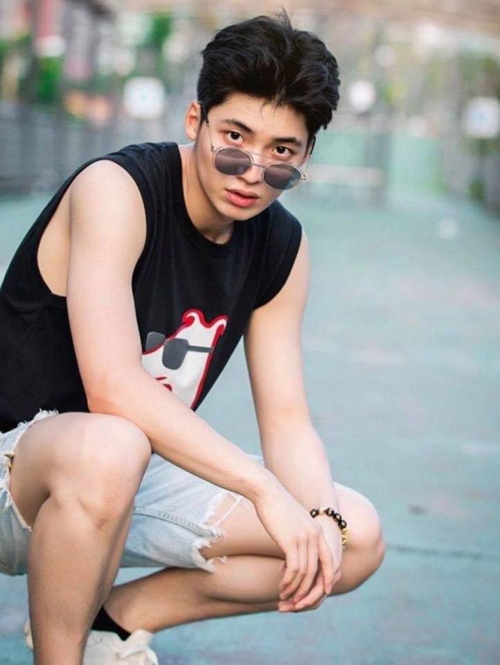 HAPPY HEALTHYsexyMen SS2 } 4