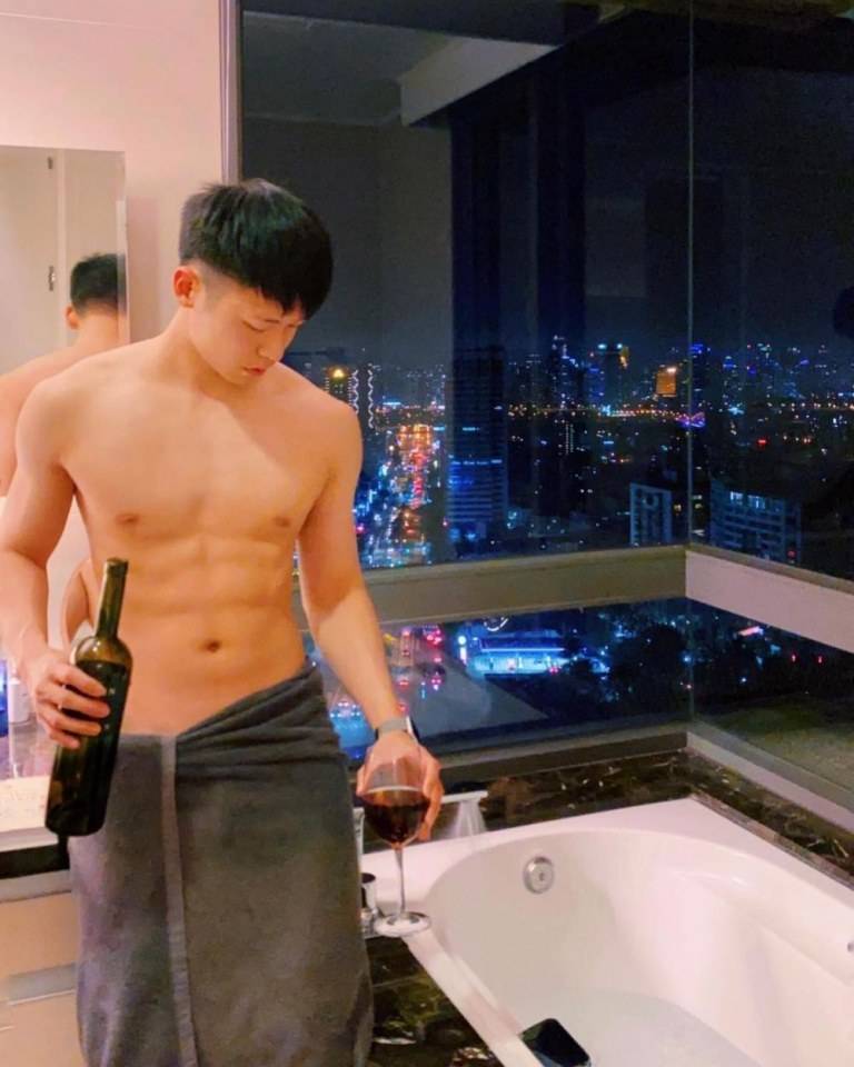 HAPPY HEALTHYsexyMen SS2 } 7