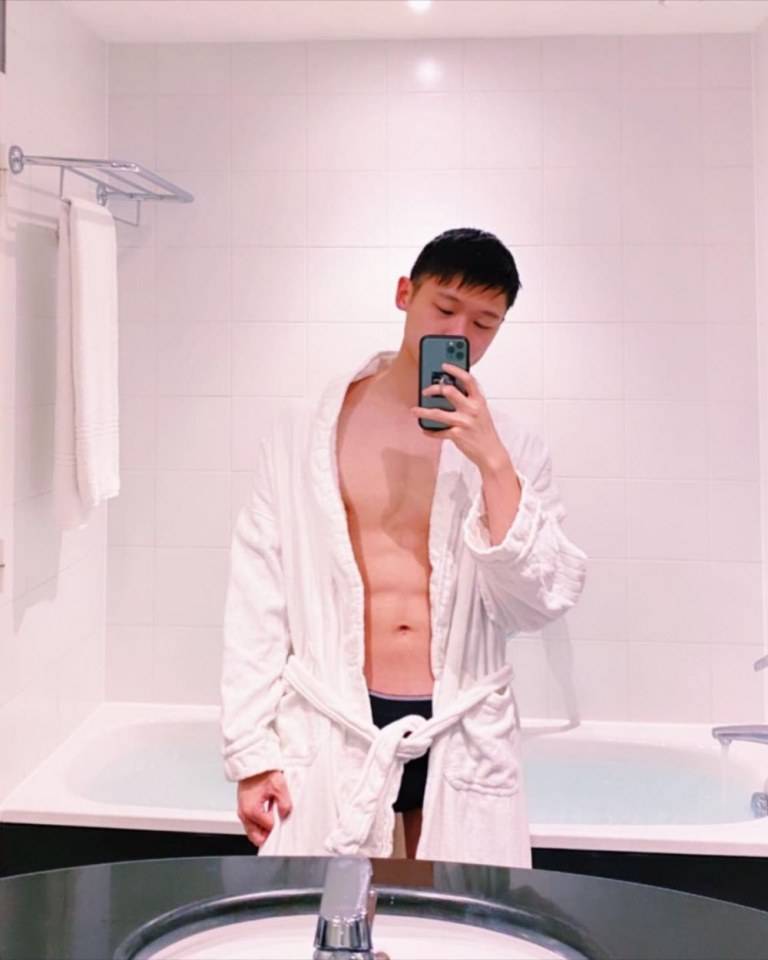 HAPPY HEALTHYsexyMen SS2 } 7
