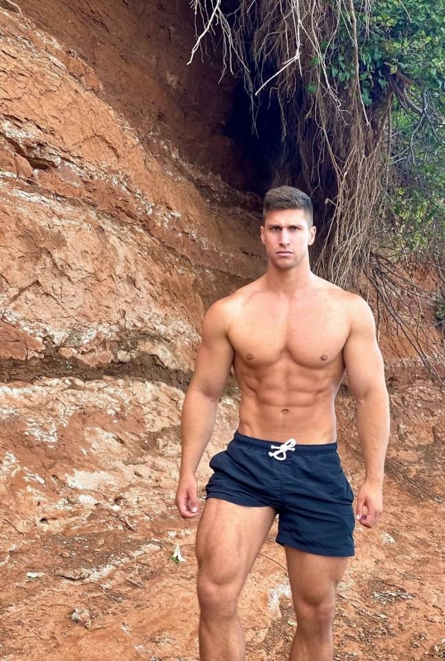 HAPPY HEALTHYsexyMen SS2 } 8