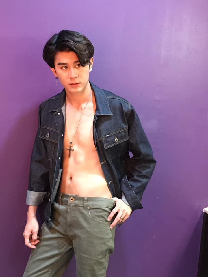 HAPPY HEALTHYsexyMen SS3 } 16