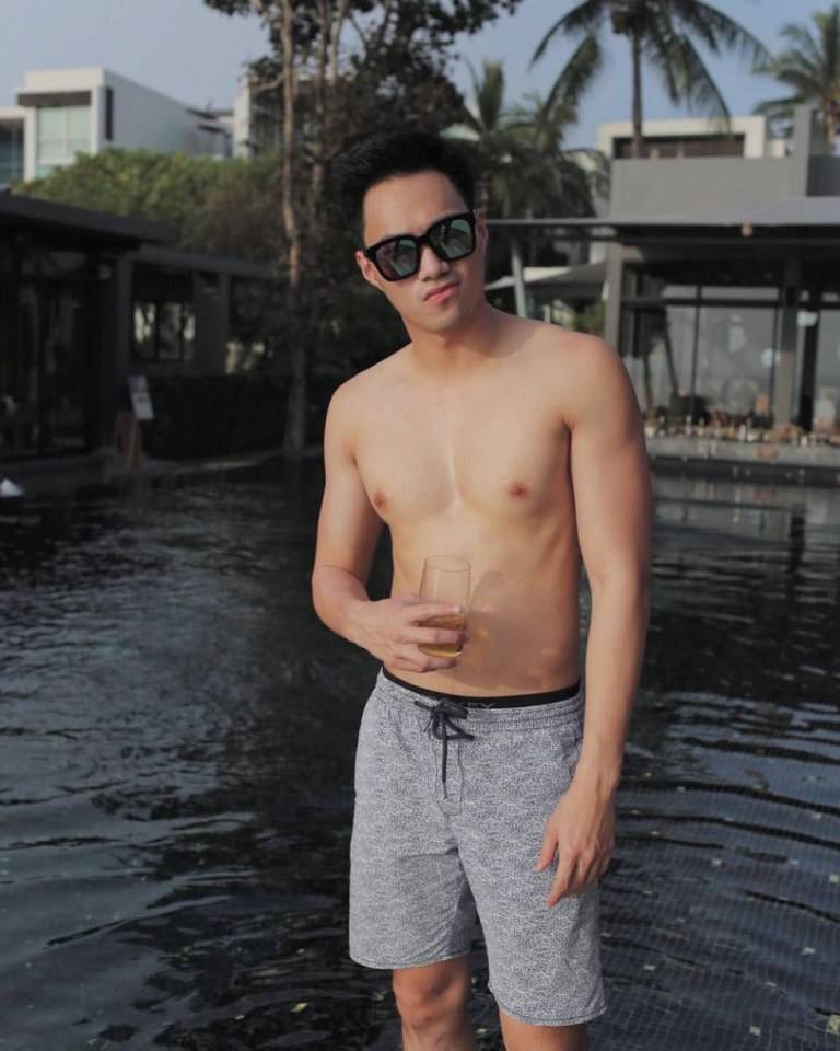 HAPPY HEALTHYsexyMen FINALss } 1