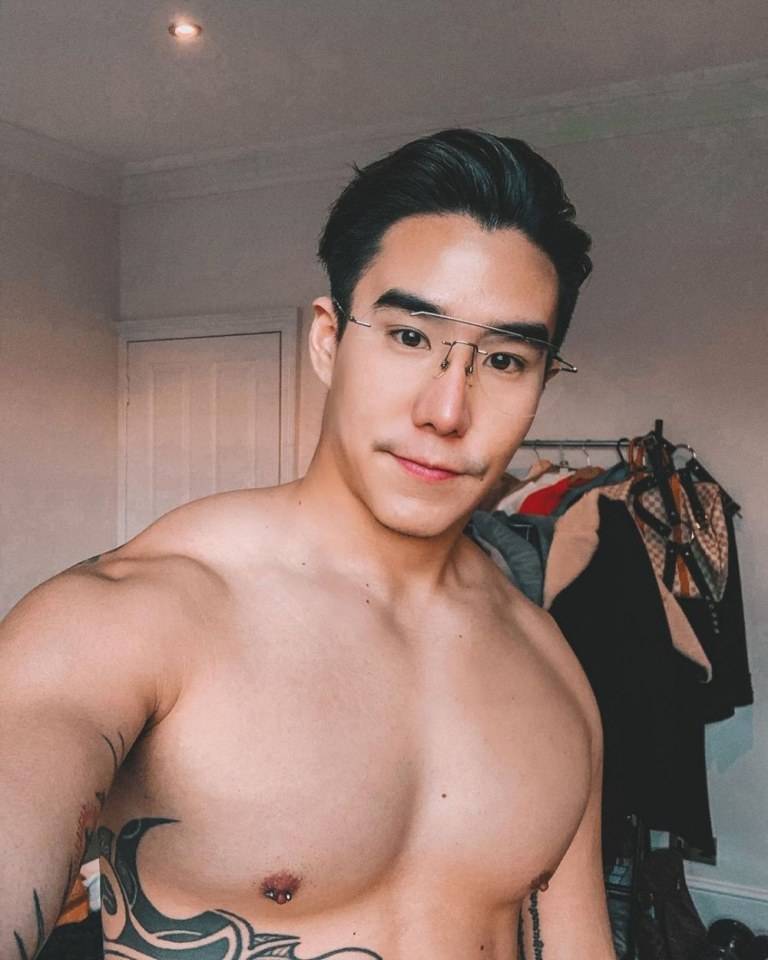 HAPPY HEALTHYsexyMen FINALss } 2