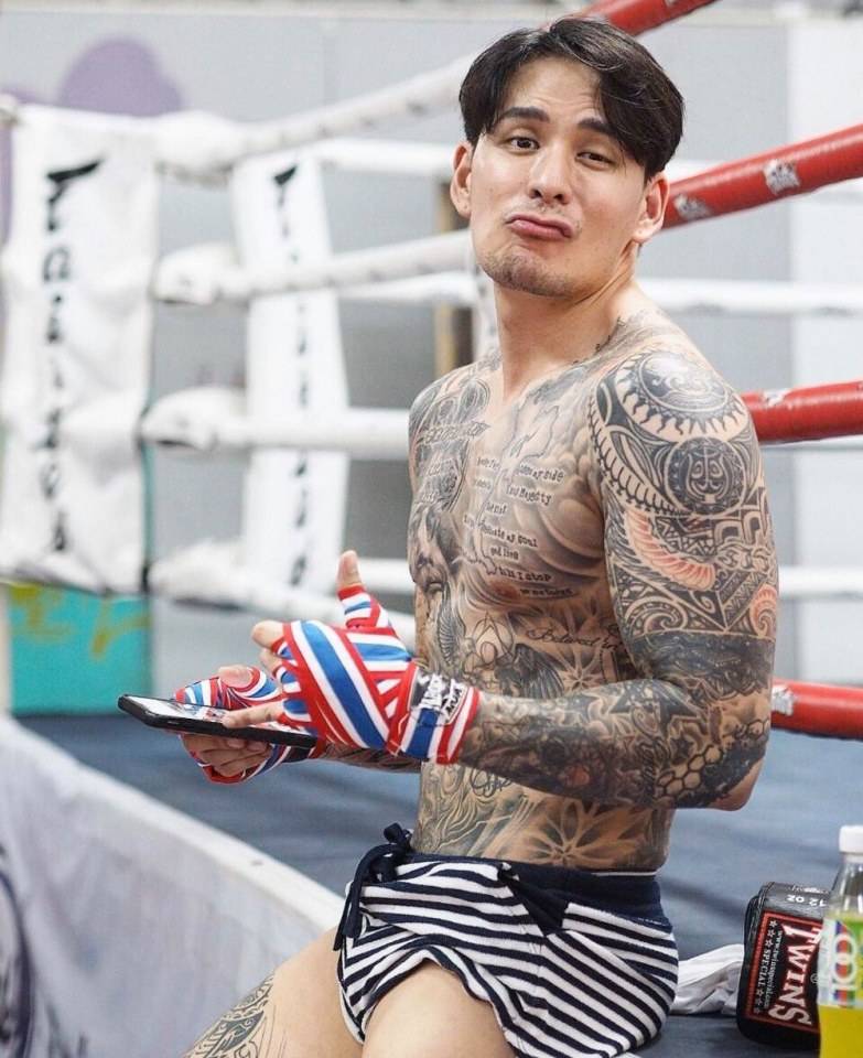 HAPPY HEALTHYsexyMen FINALss } 3
