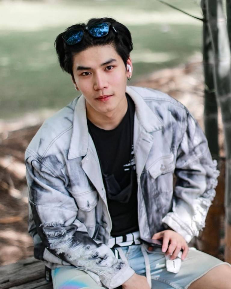 HAPPY HEALTHYsexyMen FINALss } 7