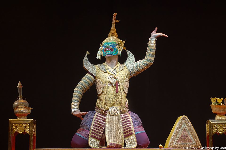 Thailand ðđð | “āđāļāļāļīāļāļĢāļēāļŠāļđāļĢ” Khon masked dance drama in Thailand