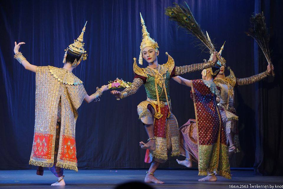 Thailand ðđð | “āđāļāļāļīāļāļĢāļēāļŠāļđāļĢ” Khon masked dance drama in Thailand