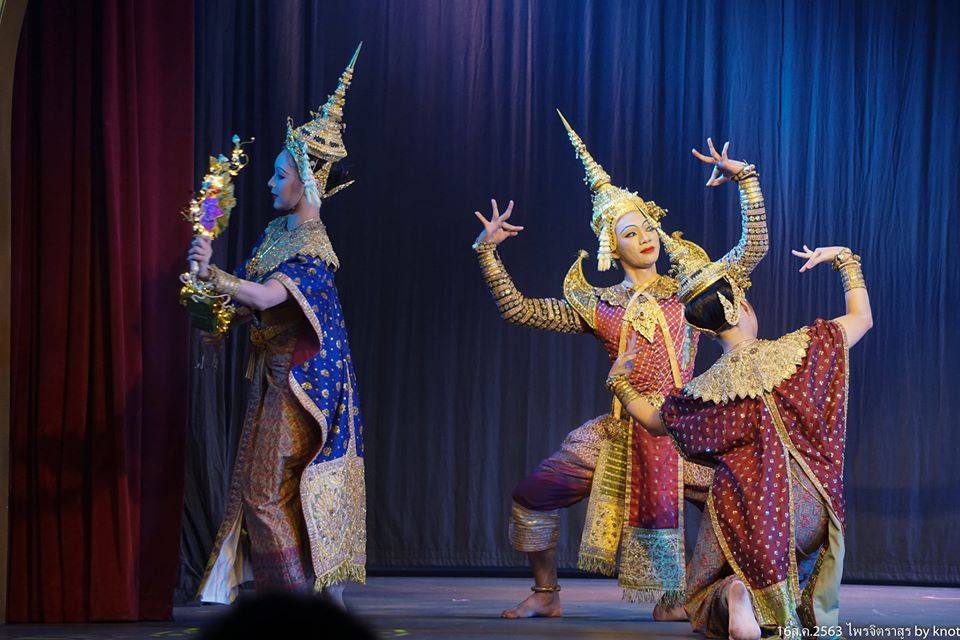 Thailand ðđð | “āđāļāļāļīāļāļĢāļēāļŠāļđāļĢ” Khon masked dance drama in Thailand