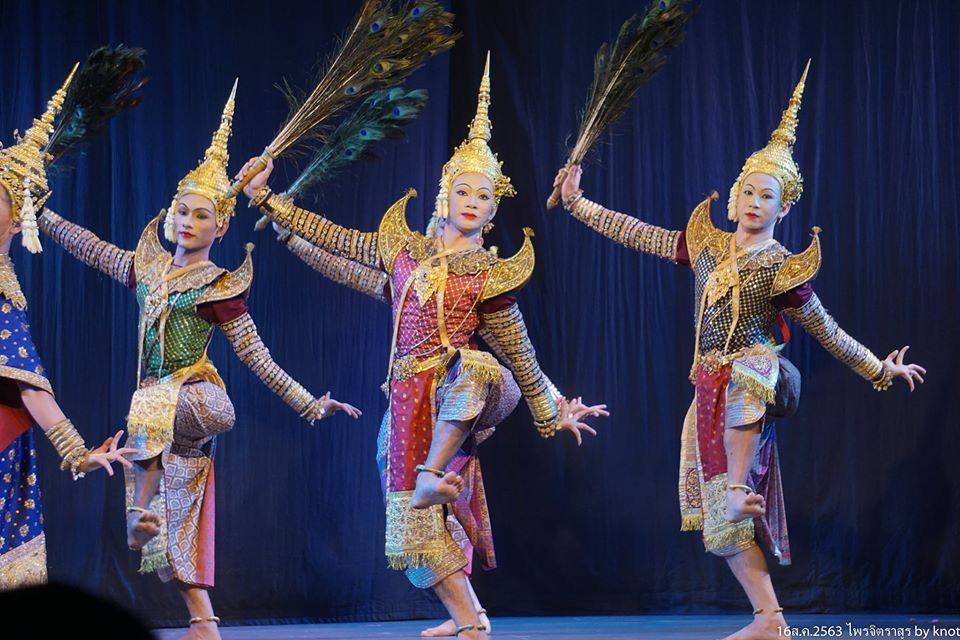 Thailand ðđð | “āđāļāļāļīāļāļĢāļēāļŠāļđāļĢ” Khon masked dance drama in Thailand